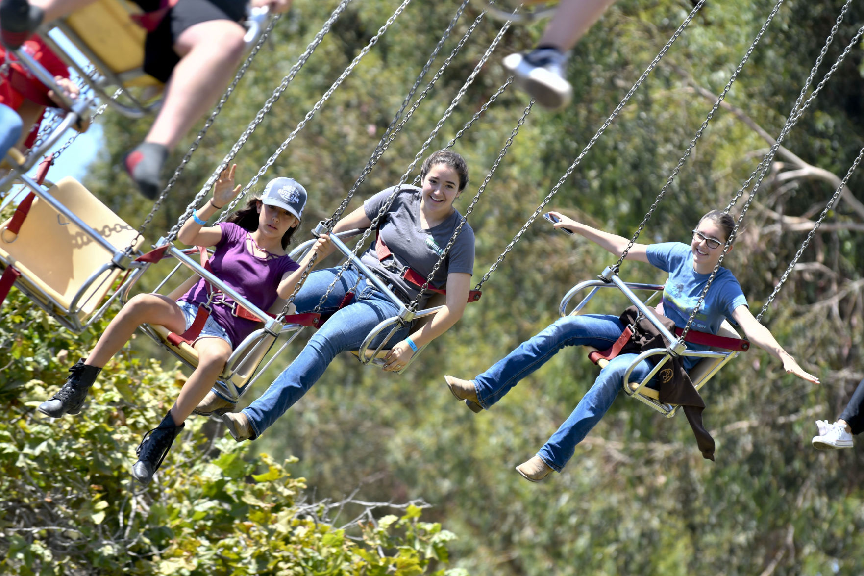 071018 County Fair opens 12.jpg